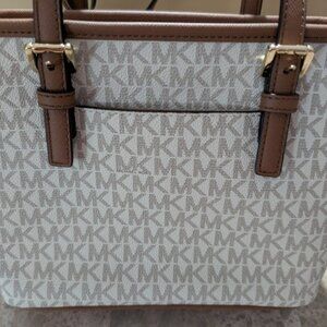 KORS MK Michael Kors Crossbody-Tote-Limited Edition-Summer SALE-BN with TAGS!
